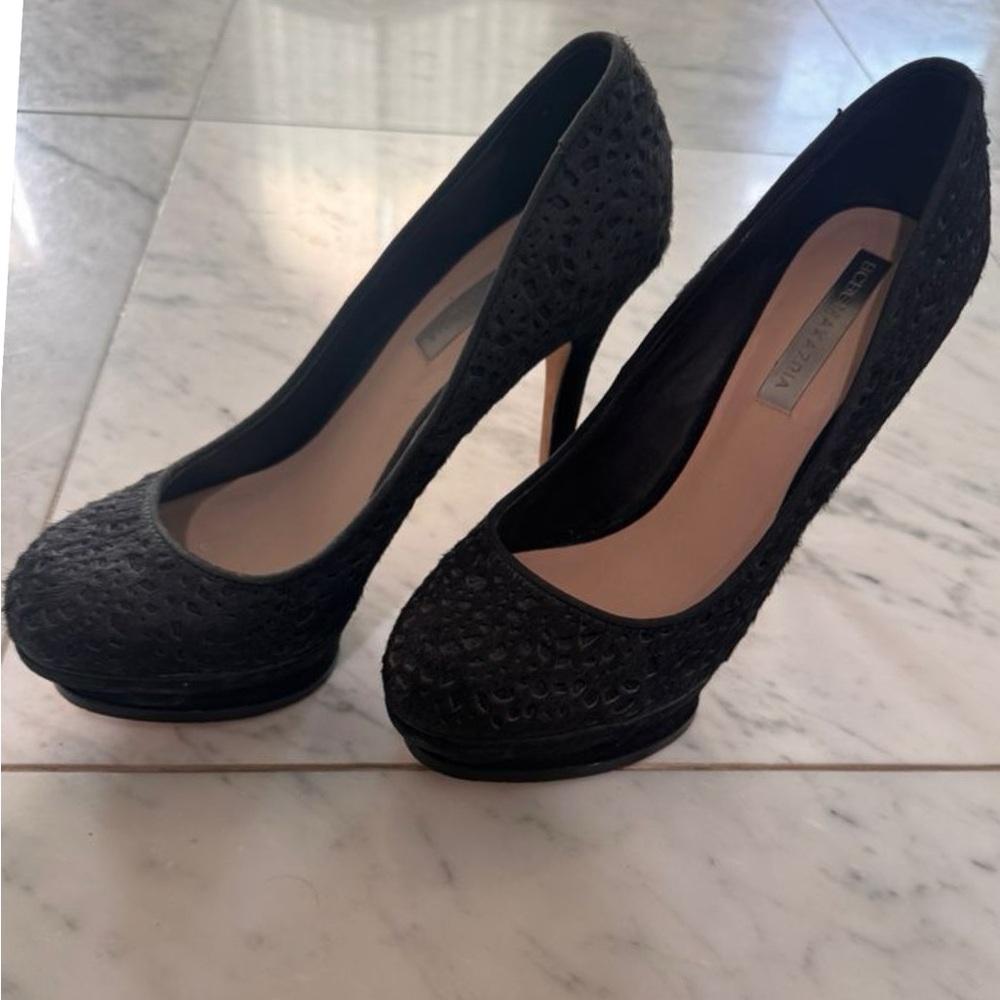 BCBG MAXAZRIA Lace Pony Hair Platform Stilettos - SIZE 6.5 - BLACK